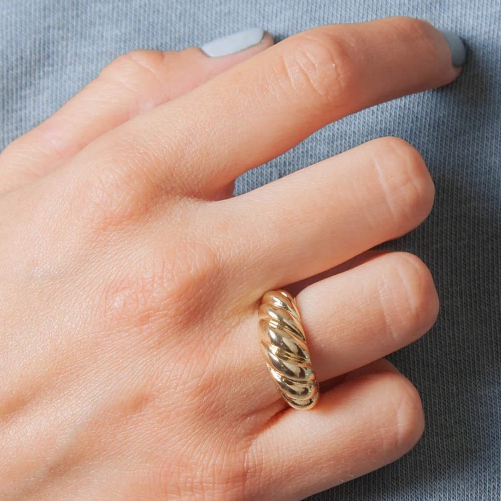 Waterproof gold plated rope ring - Picture 2 of 3